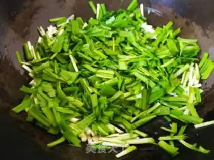 Make Scrambled eggs step 5