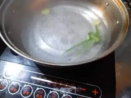 Make Tomato burn ribs step 2