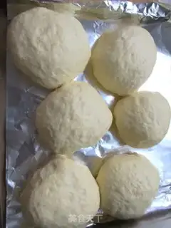 Make Homemade beef burgers step 4