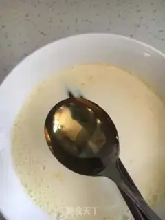 Make Bean-sand-sand-milk, honey-sprouts step 6