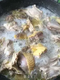 Make Chicken stew mushrooms step 4
