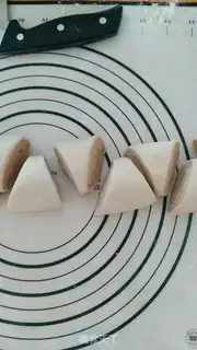 Make Cocoa rolls step 6