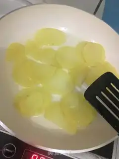 Make Potato chips step 0