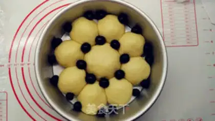 Make The Panda is squeezing step 7