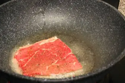 Make Steak pasta step 1