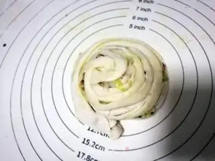 Make Onion bouquet step 5
