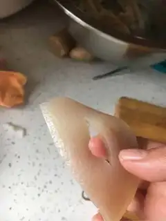 Make The belt of meat is like a roll step 4