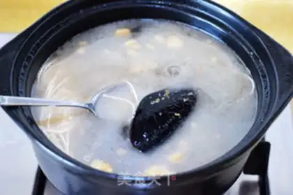 Make Seafood noodles step 4
