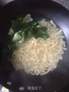 Make Chicken-wielded noodles step 7