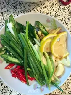 Make Spicy lobster step 2