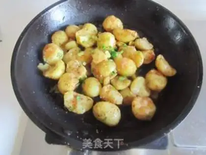 Make Fried potatoes step 7