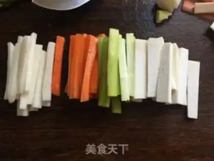 Make Fresh vegetables, broken wings step 3