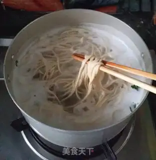 Make Spicy noodles step 9