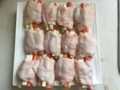 Make Fresh vegetables, broken wings step 5