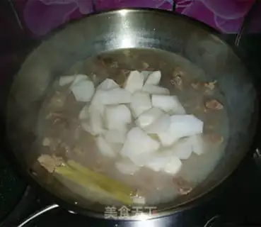 Make Beef carrot fan soup step 7