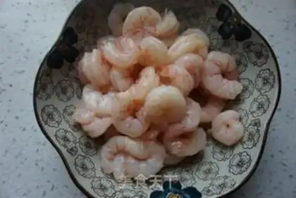 Make Jell-O shrimp step 0