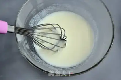 Make Strawberry cream cake box step 2