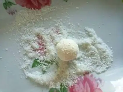 Make Protein coconut ball step 3
