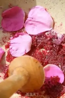 Make Rose candy step 2