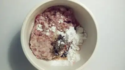 Make Toon animal burger step 12