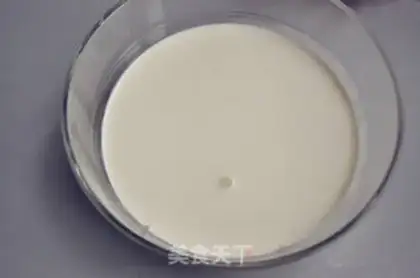 Make Strawberry cream cake box step 15