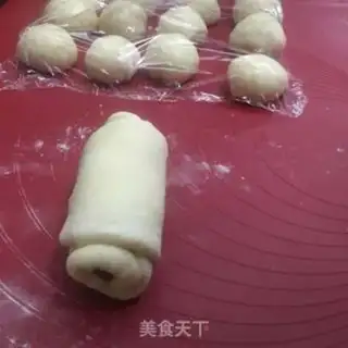 Make Rose bread step 10