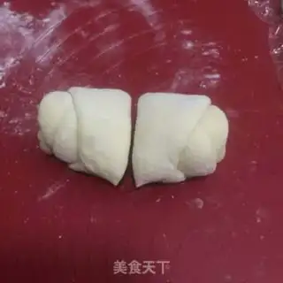 Make Rose bread step 11