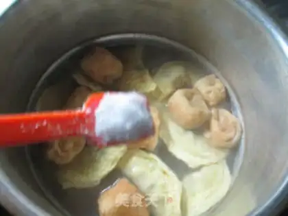 Make Tofu-curd pig hoof soup step 6