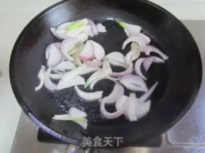 Make Onion peppers blow up the pig