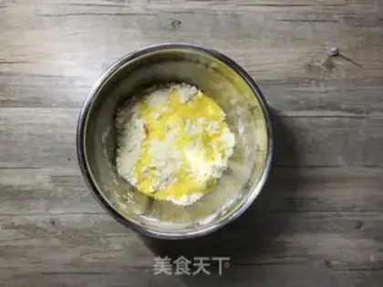 Make Cinnamon apple pie step 2
