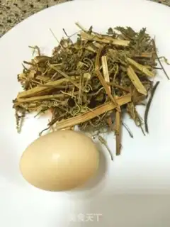 Make Eggs boiled with weeds step 0