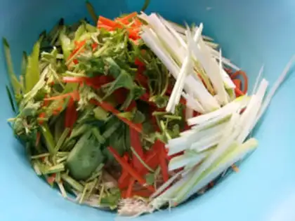Make Frozen needle mushrooms step 4