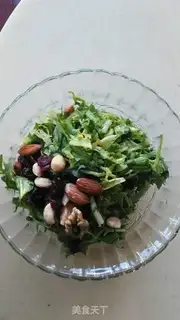 Make Pyramid nuts step 1