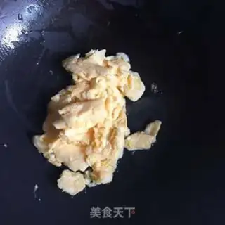 Make Onion fried eggs step 2