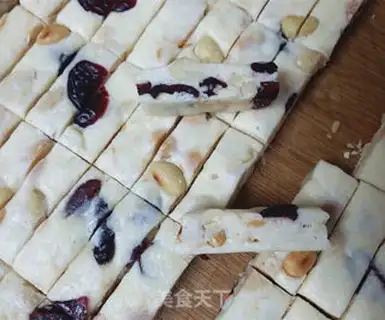 Make Coconut cranberry raspberry step 10