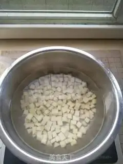 Make Russian potato salad step 0