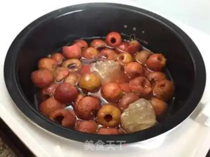 Make Sour sweet appetizer sauce step 4