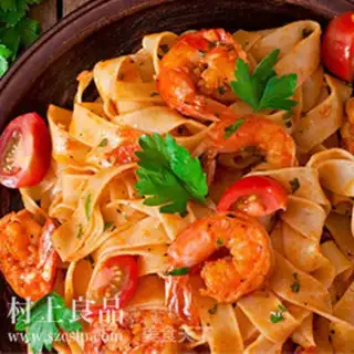 Make Shrimp veggie spicy noodles step 3