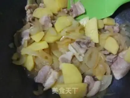 Make Five flowers with potatoes step 9