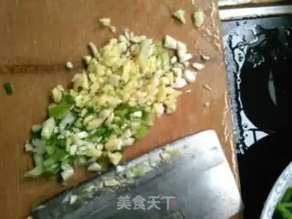 Make Beef fried river powder step 1
