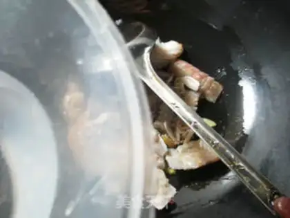 Make Eggs and shrimp step 5