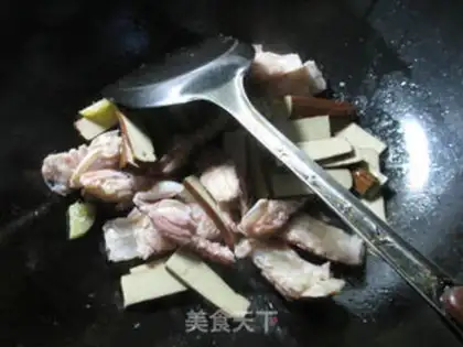 Make Eggs and shrimp step 8