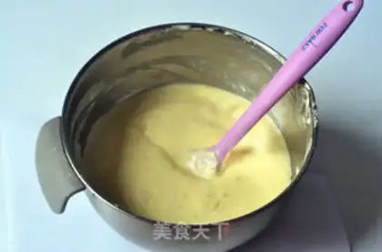 Make Coconut sponge cupcakes step 6