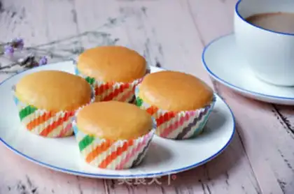Make Coconut sponge cupcakes step 12