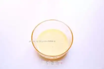 Make Coco cheese with Madeleine step 1