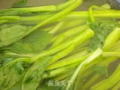 Make Garlic cabbage step 1
