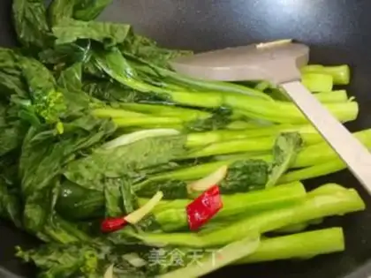 Make Garlic cabbage step 6