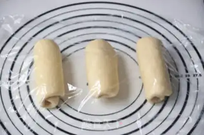 Make Light cream coconut rolls step 8