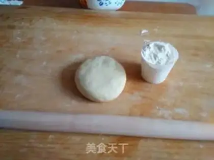 Make Egg noodles step 0