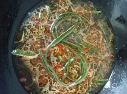 Make Spicy rice line step 4